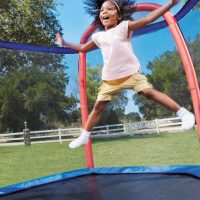 Little Tikes 7' Climb 'n Slide Trampoline with Enclosure - Image 4