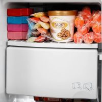 GE GSS25GMPES 25.3 Cu. ft. Side-By-Side Refrigerator - Slate - Image 8