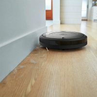 iRobot Roomba 694 Robot Vacuum - Image 4