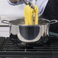 HexClad Hybrid Cookware 6 Piece Pot Set with Lids - Image 10