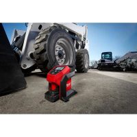 Milwaukee M12 12-Volt Lithium-Ion Cordless Portable Inflator Kit with 4.0 Ah Battery, Charger and Bonus 2.0 Ah Battery Pack - Image 5